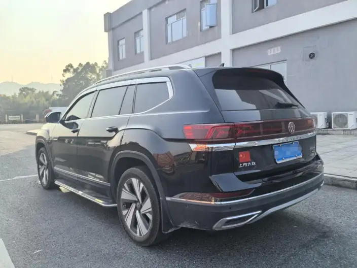 Volkswagen Teramont 2023 Model Facelift 380TSI 4WD Respect Deluxe Edition – фото 4