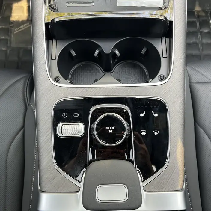 Chery Tiggo 9 2025 Model 2.0T AT 2WD Exclusive Edition – фото 7