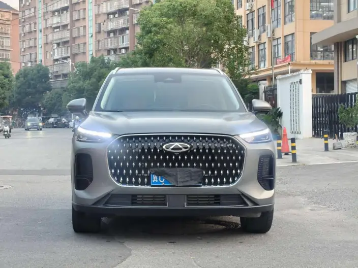 Chery Tiggo 8L 2024 Model 2.0T Automatic Deluxe Edition