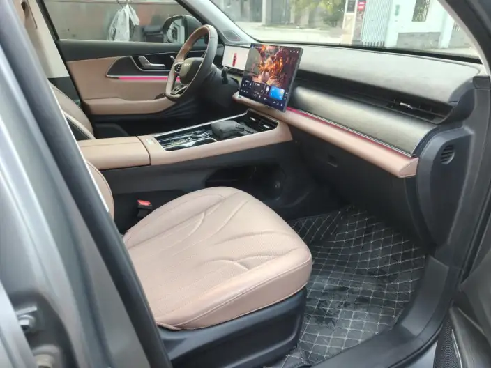 Chery Tiggo 8L 2024 Model 2.0T Automatic Deluxe Edition – фото 8