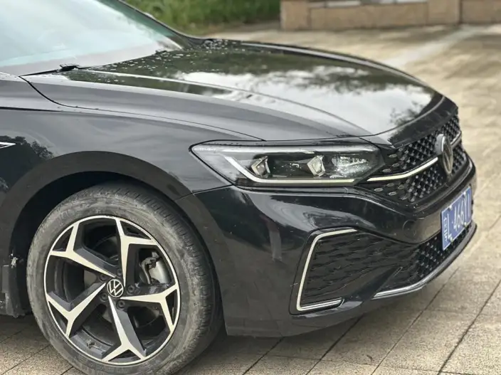 Volkswagen Passat 2024 Model 380TSI Starry sky Deluxe Edition – фото 9