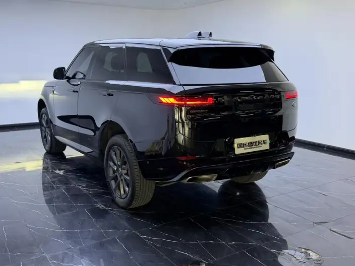 Range Rover Sport 2024 Model 400PS DYNAMIC SE