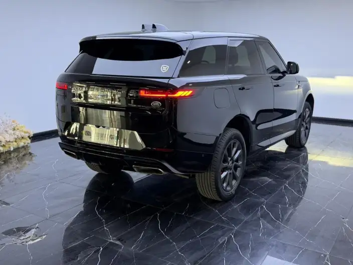 Range Rover Sport 2024 Model 400PS DYNAMIC SE – фото 6