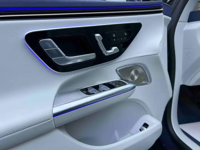 Mercedes-Benz EQE 2025 Model EQE 500 4MATIC Pioneer Edition – фото 8