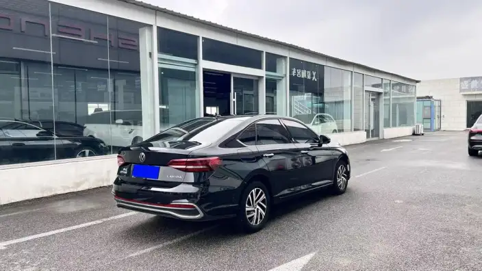 Volkswagen Lavida 2023 Model 1.5L Automatic Five million editions – фото 6