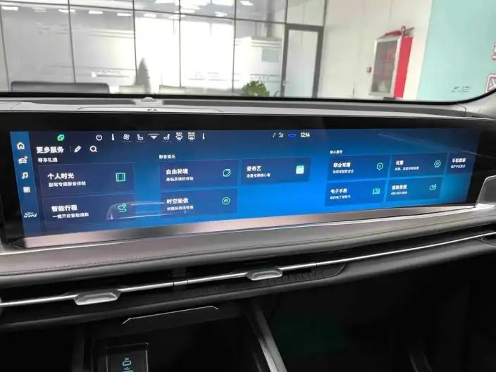 Ford Edge 2023 Model Ford Edge L 2.0T EcoBoost 4WD VII seat Supreme Model – фото 5