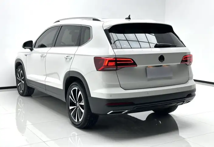 Volkswagen Tharu 2022 Model 280TSI 2WD Deluxe Edition – фото 4