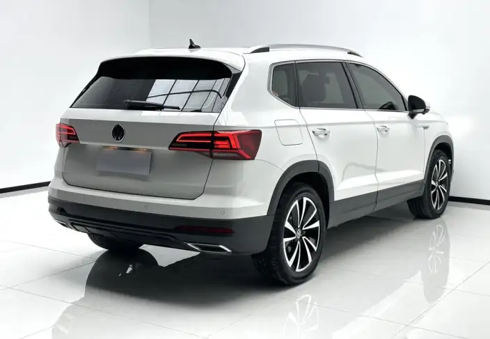 Volkswagen Tharu 2022 Model 280TSI 2WD Deluxe Edition – фото 6