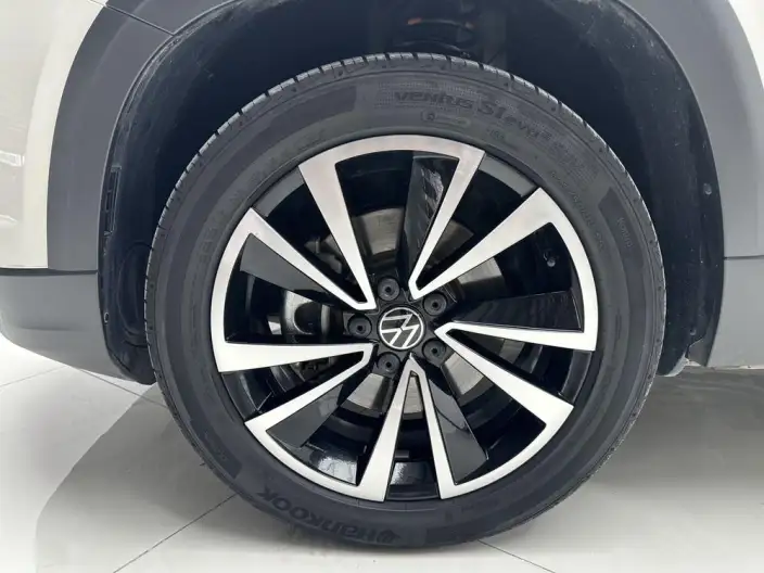 Volkswagen Tharu 2022 Model 280TSI 2WD Deluxe Edition – фото 9