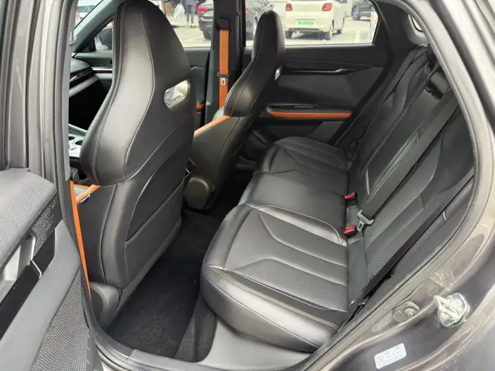 Changan UNI-V 2023 Model 1.5T Exclusive Model – фото 9
