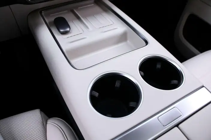 Li Auto MEGA 2024 Model Ultra Edition – фото 7