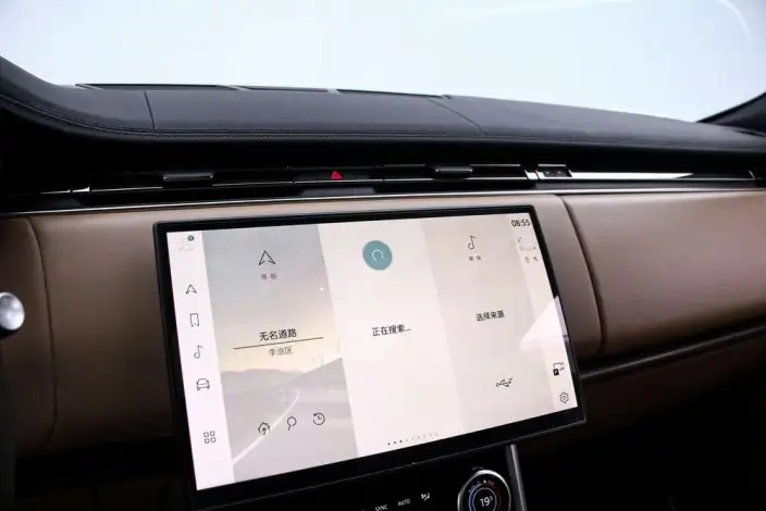 Range Rover 2023 Model 3.0 L6 400PS Shengshi VII seat Extended Edition – фото 8