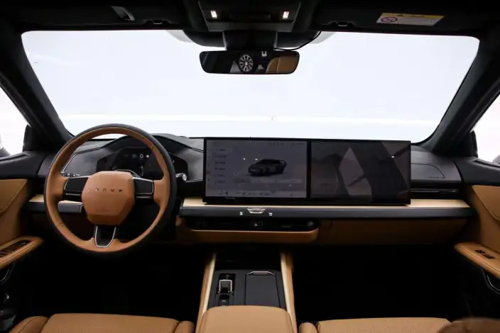Lexus ES 2026 Model 300h – фото 9
