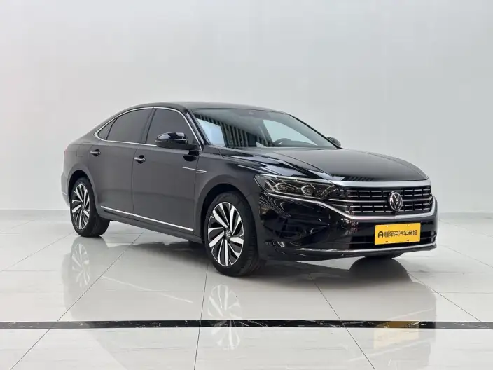 Volkswagen Passat 2023 Model Facelift 330TSI Premium Edition – фото 3