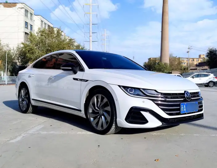 Volkswagen CC 2023 Model 380TSI Eye-catching version – фото 3