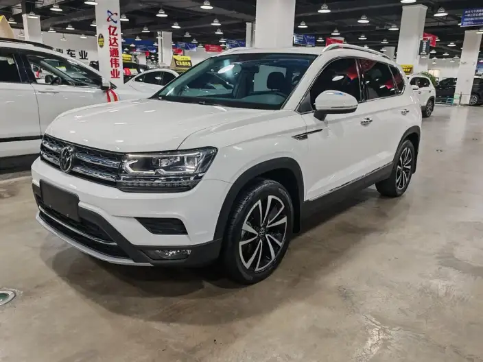 Volkswagen Tharu 2022 Model 330TSI 4WD Deluxe Edition – фото 10