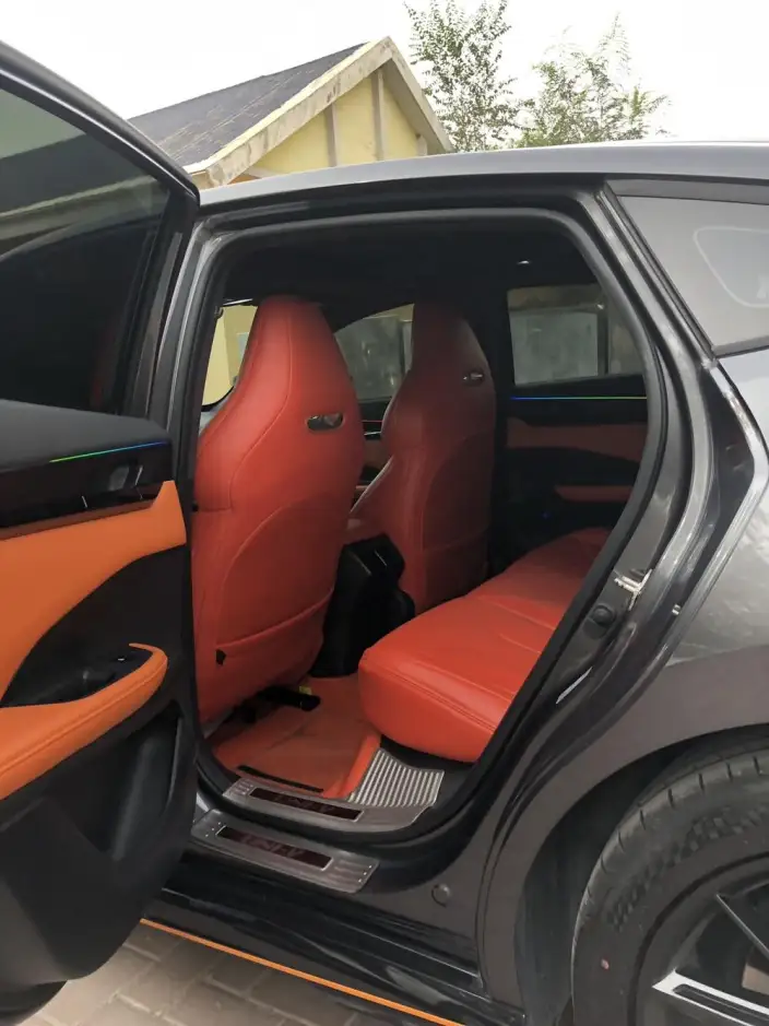 Changan UNI-V 2023 Model 2.0T Fengsu Edition – фото 9
