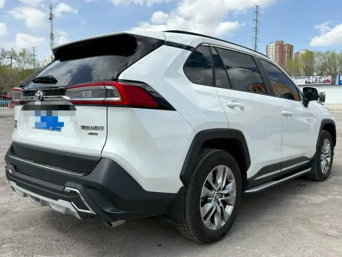 Toyota Wildlander 2022 Model 2.0L 4WD Luxury PLUS Edition – фото 6