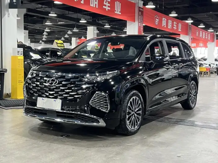 Hyundai Custin 2024 Model 270TGDi LUX Premium Edition