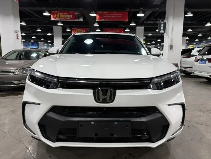 Honda BREEZE 2023 Model 240TURBO CVT 2WD Deluxe Edition