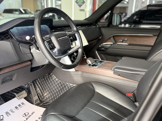 Range Rover 2023 3.0 L6 400PS Genesis Extended Edition – фото 11
