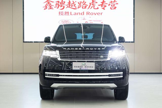 Range Rover 2023 3.0 L6 400PS Genesis Extended Edition – фото 17