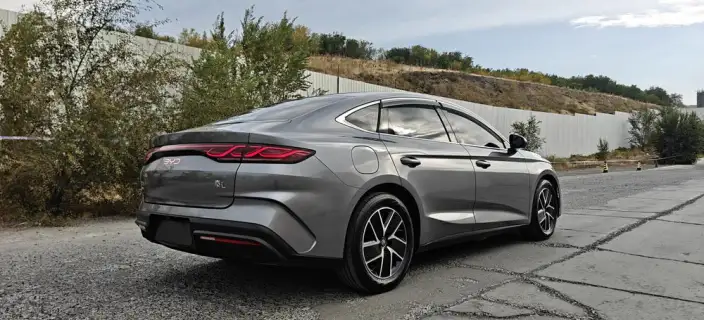 QinL DM 2024 Model DM-i 80KM Leading Model – фото 7