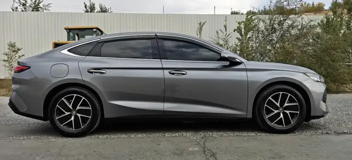 QinL DM 2024 Model DM-i 80KM Leading Model – фото 8