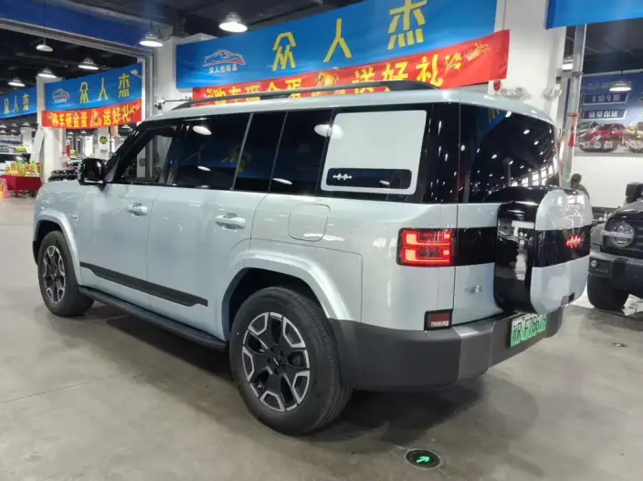 Titan 7 PHEV 2025 Model 200KM 2WD Max Edition – фото 4