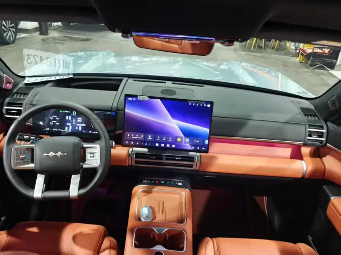 Titan 7 PHEV 2025 Model 200KM 2WD Max Edition – фото 7
