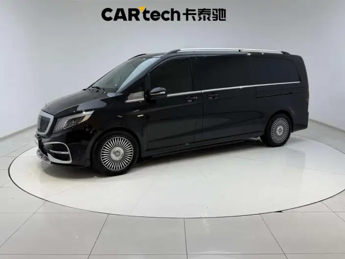 Mercedes-Benz V-Class 2021 Model V 260 L Long wheelbase Premium Edition – фото 1