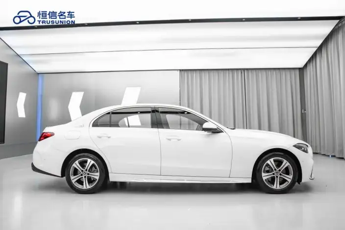 Mercedes-Benz C-Class 2022 Model C 200 L Sports Edition – фото 7