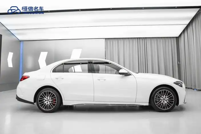 Mercedes-Benz C-Class 2023 Model C 260 L Sports Edition – фото 7