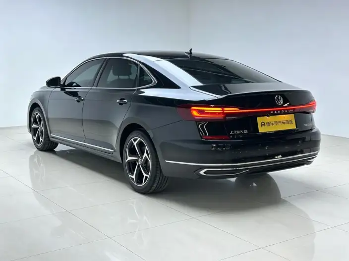 Volkswagen Passat 2023 Model Facelift 330TSI Starry sky Elite Edition – фото 5
