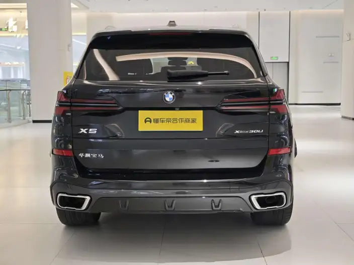 BMW X5 2023 Model xDrive30Li Exclusive Model M Sports Set – фото 5
