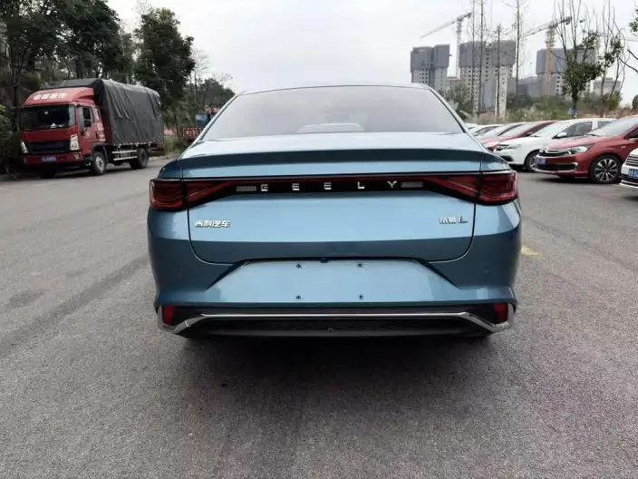 Emgrand L 2022 Model 1.4T CVT Supreme Model – фото 5