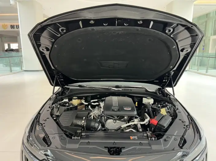 Cadillac CT5 2022 Model 28T Luxury Model – фото 8