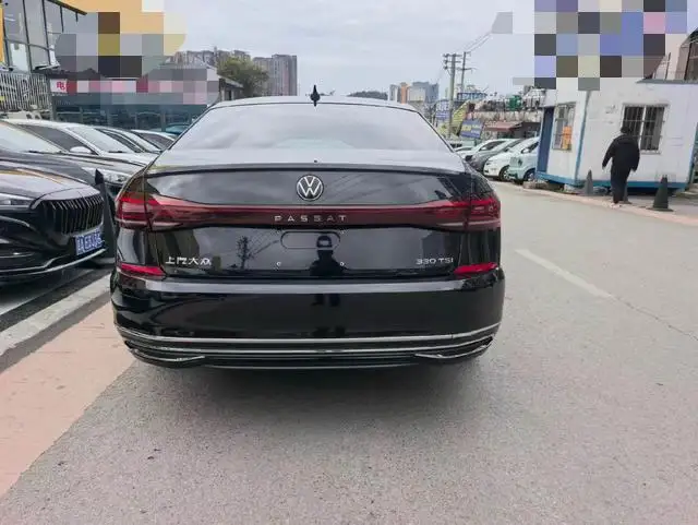 Volkswagen Passat 2022 Model 330TSI Deluxe Edition – фото 5