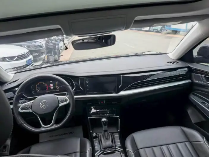 Volkswagen Passat 2022 Model 330TSI Deluxe Edition – фото 8