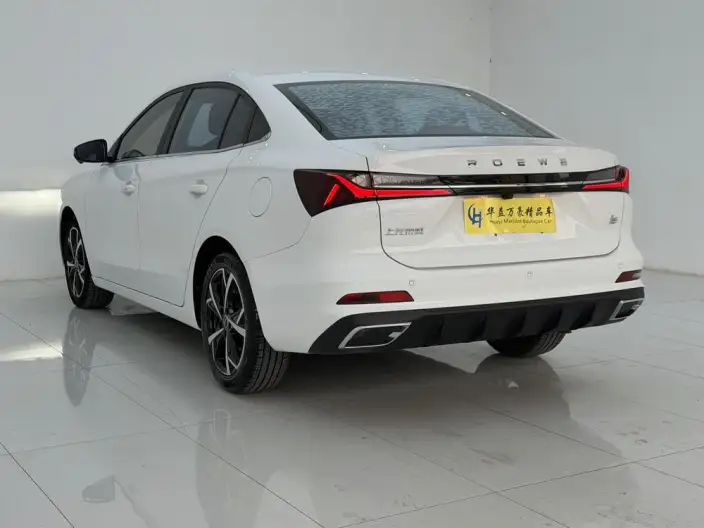 Roewe i5 2023 Model 1.5L CVT Zunrong Edition