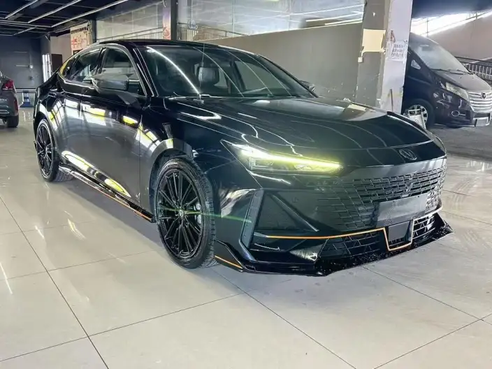 Changan UNI-V 2022 Model 1.5T Sports Edition