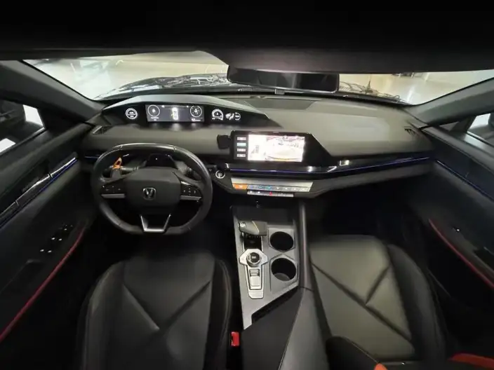 Changan UNI-V 2022 Model 1.5T Sports Edition – фото 7