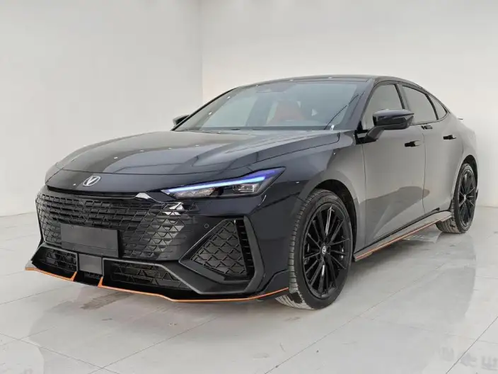 Changan UNI-V 2023 Model 1.5T Sports Edition