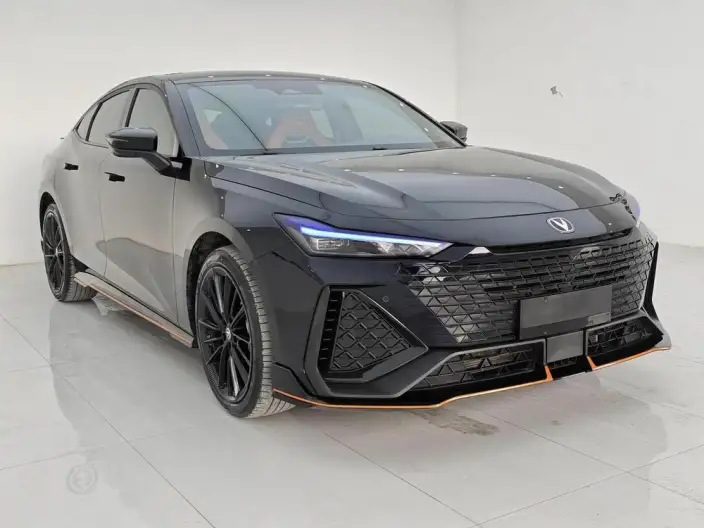 Changan UNI-V 2023 Model 1.5T Sports Edition