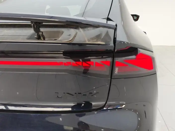 Changan UNI-V 2023 Model 1.5T Sports Edition – фото 8