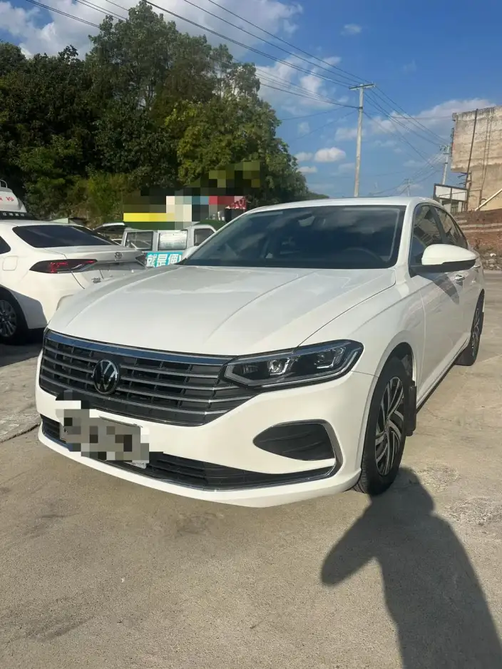 Volkswagen Lavida 2023 Model 300TSI DSG Manyi Edition – фото 1
