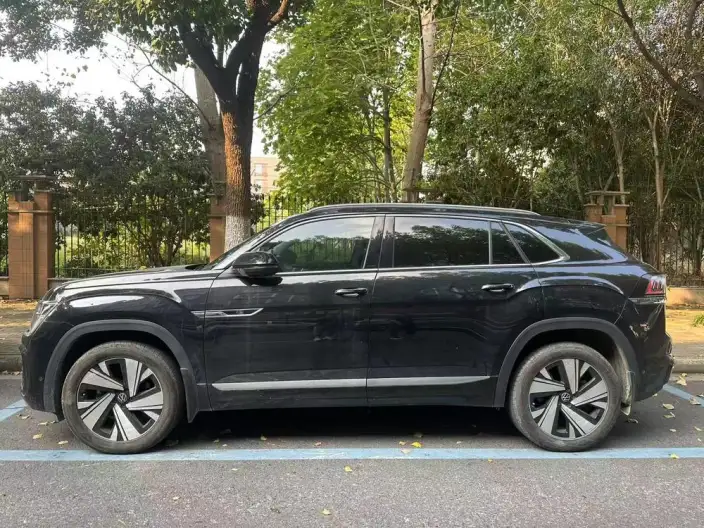 Volkswagen Teramont 2024 Model Teramont X 380TSI 4WD Respect Deluxe Edition – фото 3