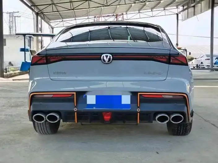 Changan UNI-V 2023 Model 1.5T Sports Edition – фото 5