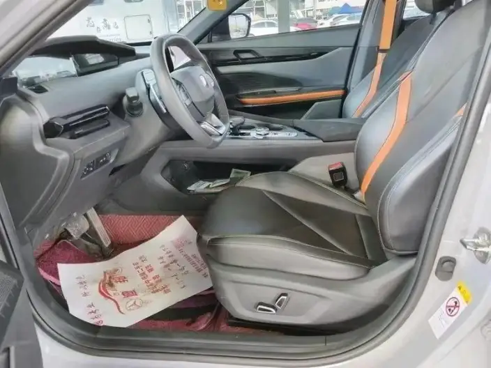 Changan UNI-V 2023 Model 1.5T Sports Edition – фото 9
