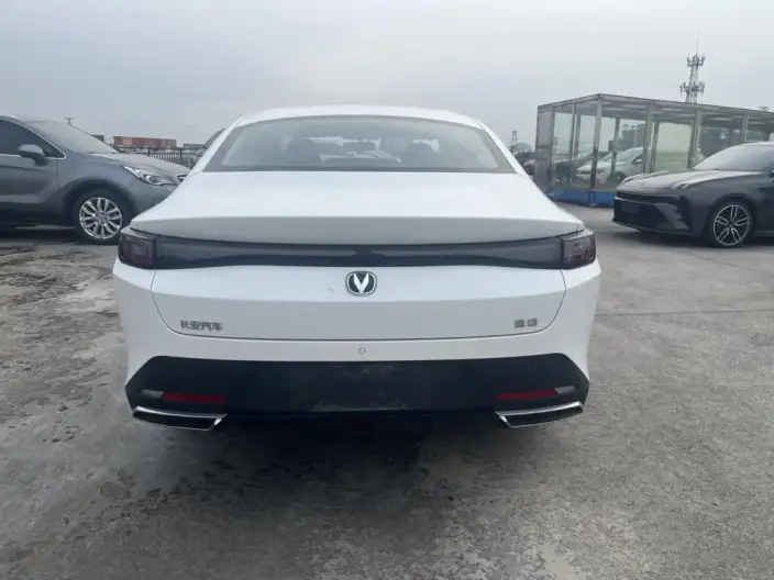 Changan Eado 2025 Model 1.5T DCT 500Bar Noble Model – фото 5